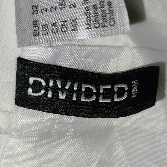 DIVIDED H&M white blazer/ size US 2 - Picture 9 of 13